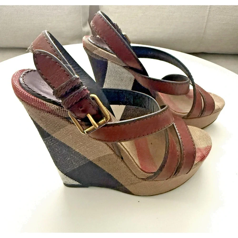 Burberry Brit Canvas Nova Check Warlow 125MM  Woman Wedge Sandals US 7